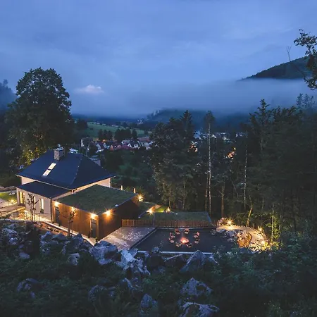 Forest Hotel Vír